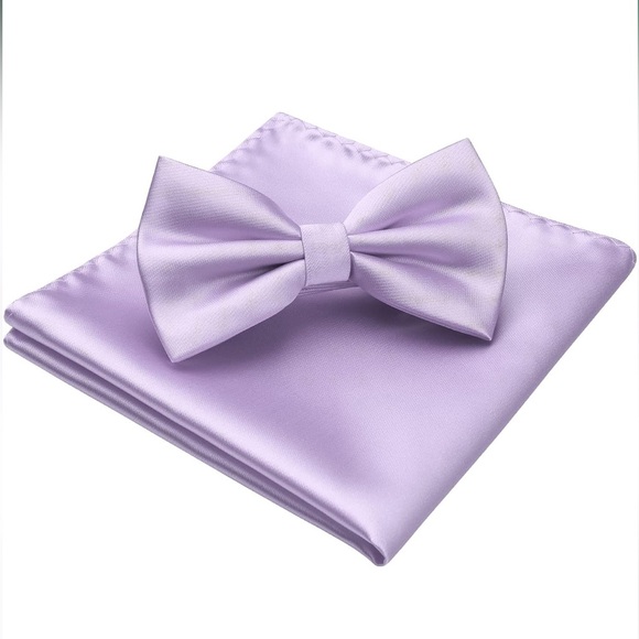 Lavender Bow Tie and Pocket Square - Picture 1 of 3